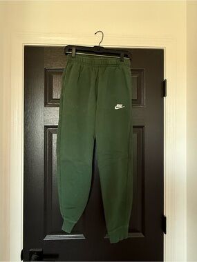 Nike Joggers
